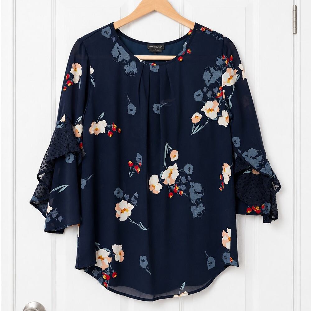 Van Heusen Floral Ruffle Sleeve Blouse – Size Medium – NWT